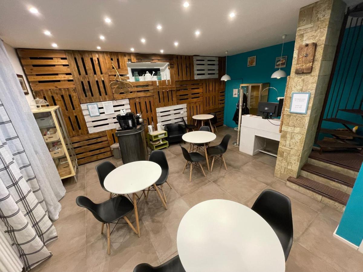 Smile Accomodation 사레 외부 사진